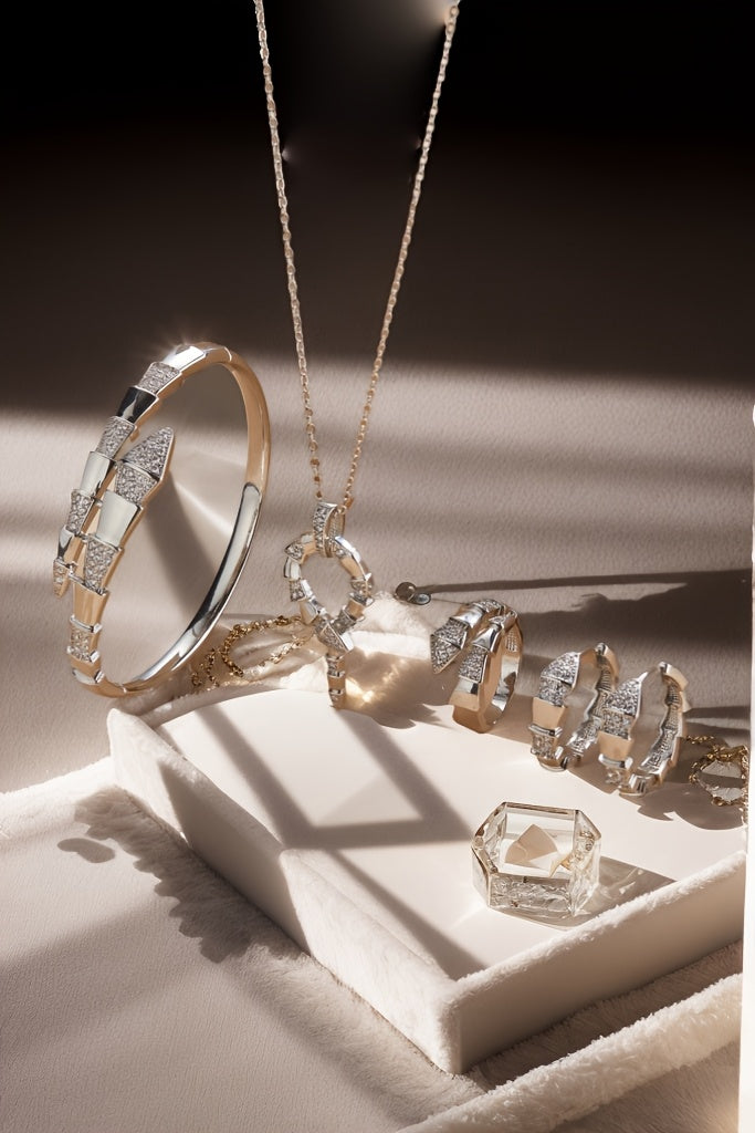 Elegant 4-Piece Copper Alloy Jewelry Set – Sparkling Zirconia Necklace, Ring, Earrings & Bracelet for Daily Wear and Special Gifts