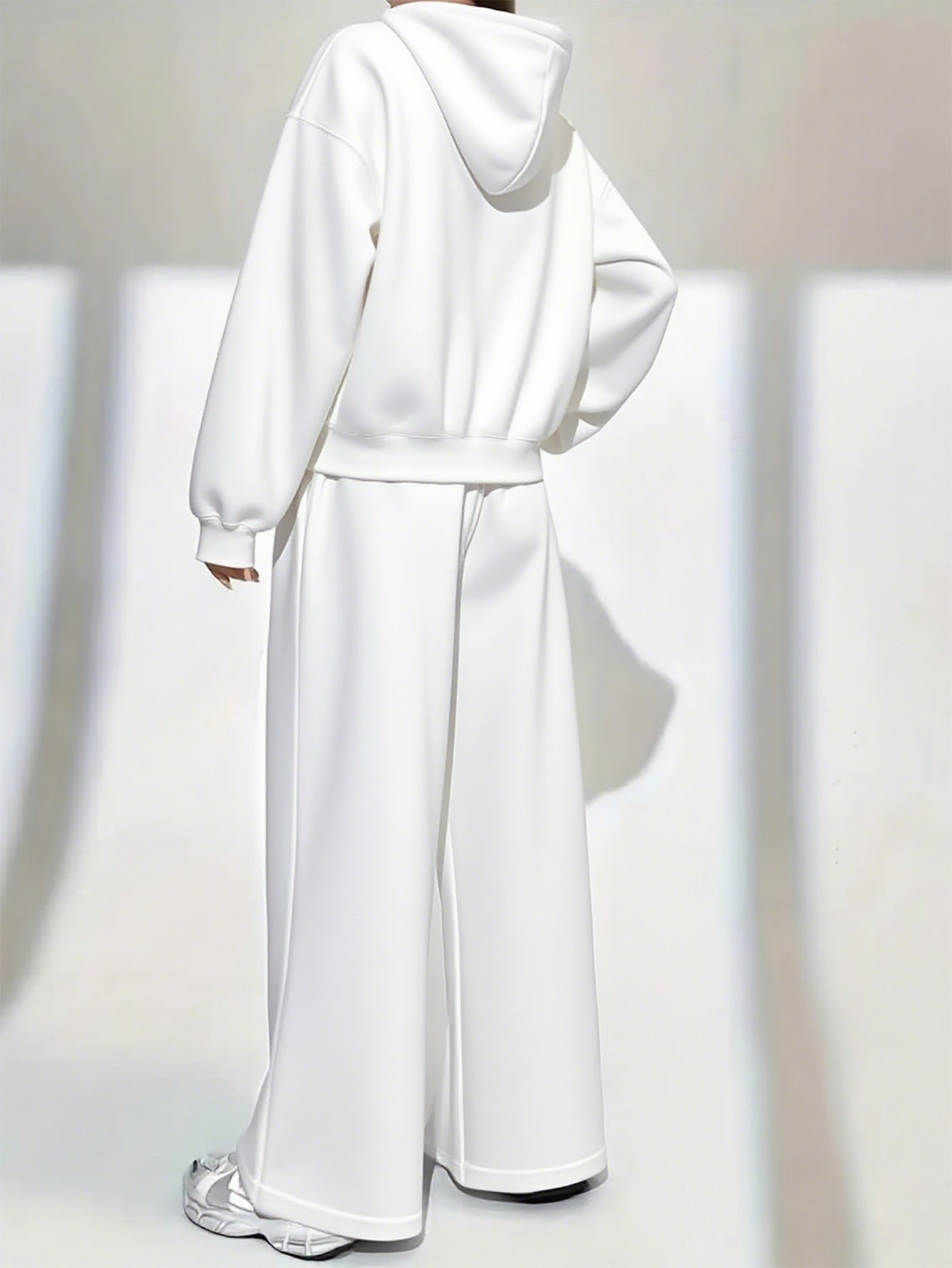 Women’s Winter Hooded Sweatshirt & Jogger Set – Casual Pullover with Letter Print, Pockets & Drawstring Waist