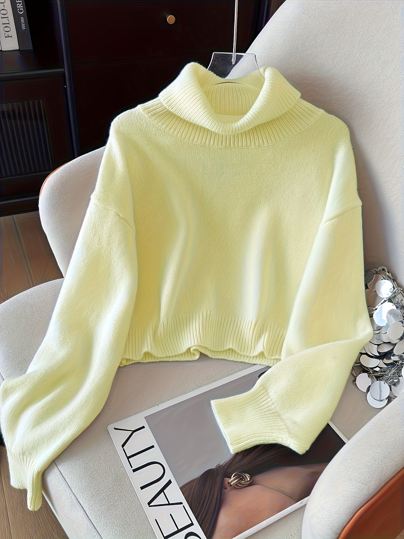 طقم ملابس تريكو نسائي لفصل الخريف والشتاء - فستان طويل فضفاض مع سترة بياقة عالية، بلون واحد