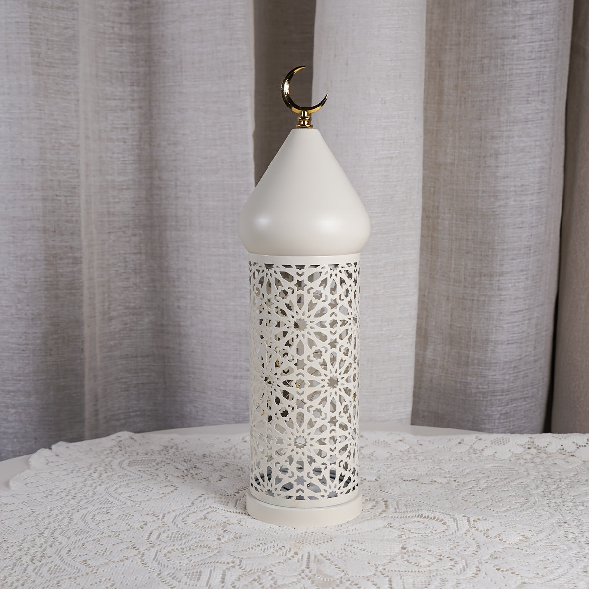 1pc Elegant Metal Hollow LED Decorative Lantern - Hollow for Airflow, Battery- Suitable for (Battery Not Included) - Desktop/Tabletop Light for Ramadan, Weddings, Birthdays, - Metal Frame, Traditional & Modern LED