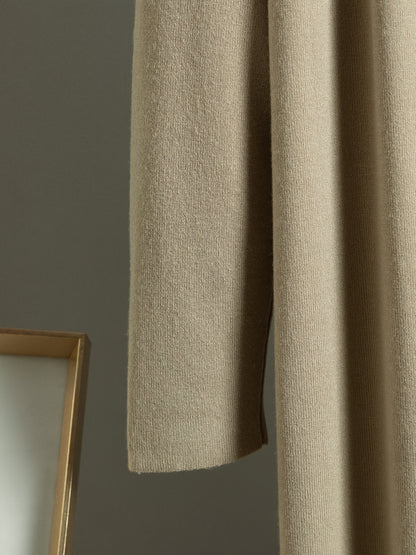 طقم بدلة شتوية منسقة للنساء من ثلاث قطع - كارديجان طويل كبير الحجم، سترة بياقة عالية وبنطلون واسع الساق، لون بيج مع حواف بيضاء، طقم مطاطي ومتعدد الاستخدامات للعمل أو الحفلات، قابل للغسل اليدوي