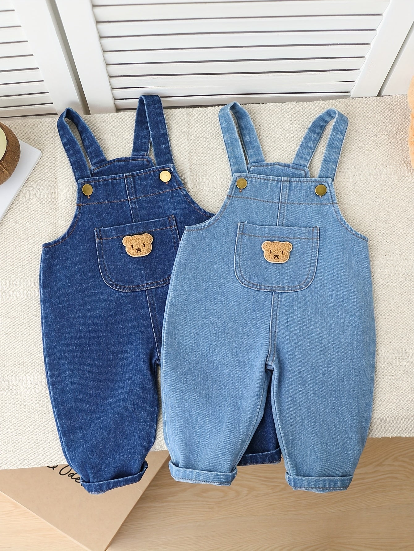 2-Piece Baby Boys’ Faux Denim Overalls – Adjustable Strap Rompers with Cute Bear Pockets, Regular-Fit All-Season Outfit for Outdoor Play