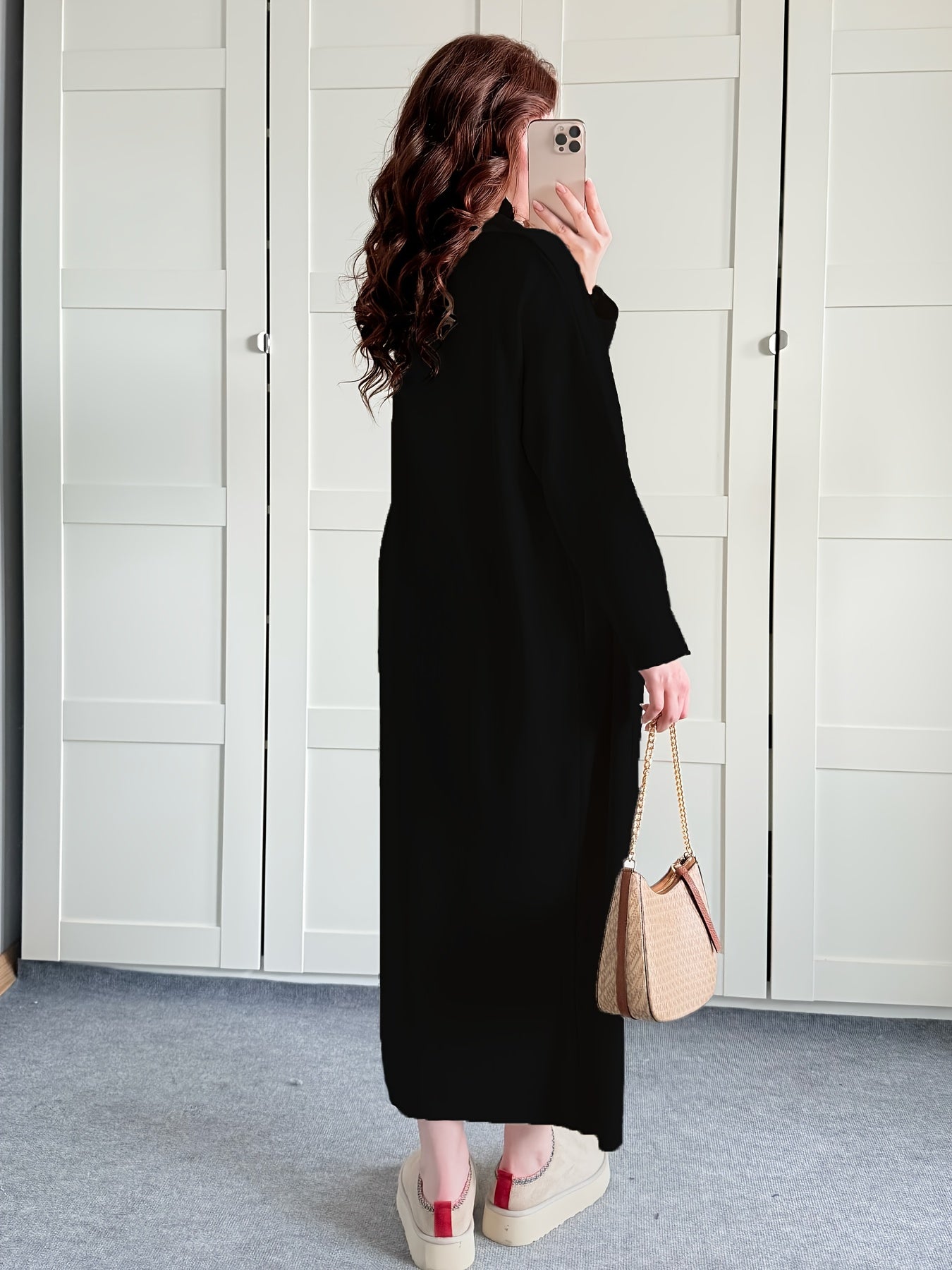 طقم نسائي أنيق لفصل الخريف والشتاء، مكون من جاكيت بأكمام طويلة وفتحة رقبة مستديرة، بلون سادة