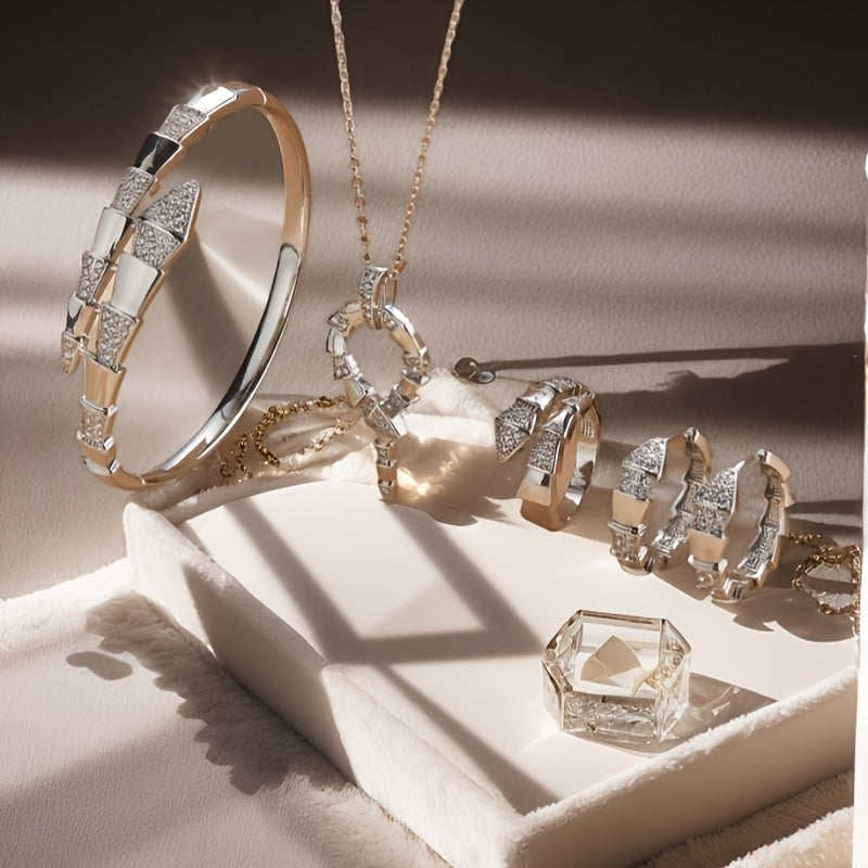 Elegant 4-Piece Copper Alloy Jewelry Set – Sparkling Zirconia Necklace, Ring, Earrings & Bracelet for Daily Wear and Special Gifts