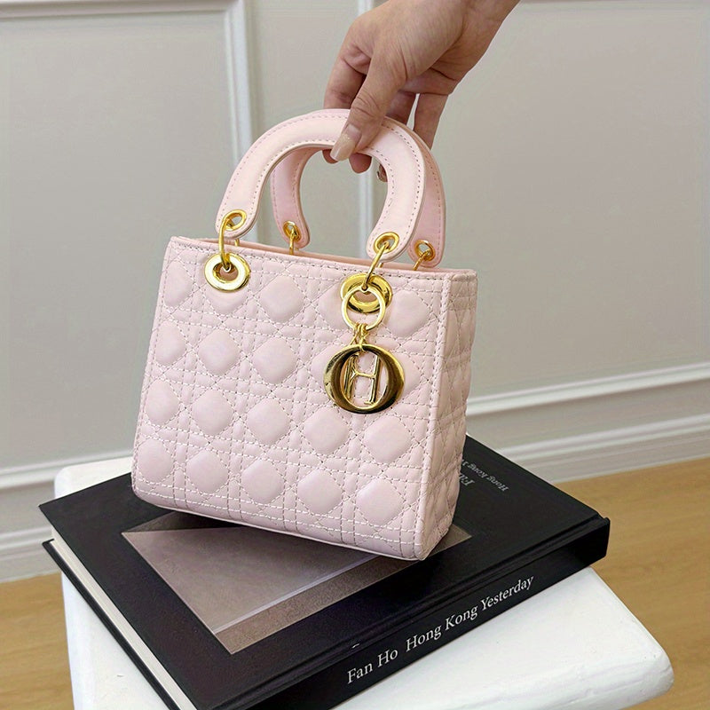 Elegant Quilted Women's Handbag – Versatile Shoulder & Crossbody Bag with Gold Hardware and Removable Strap