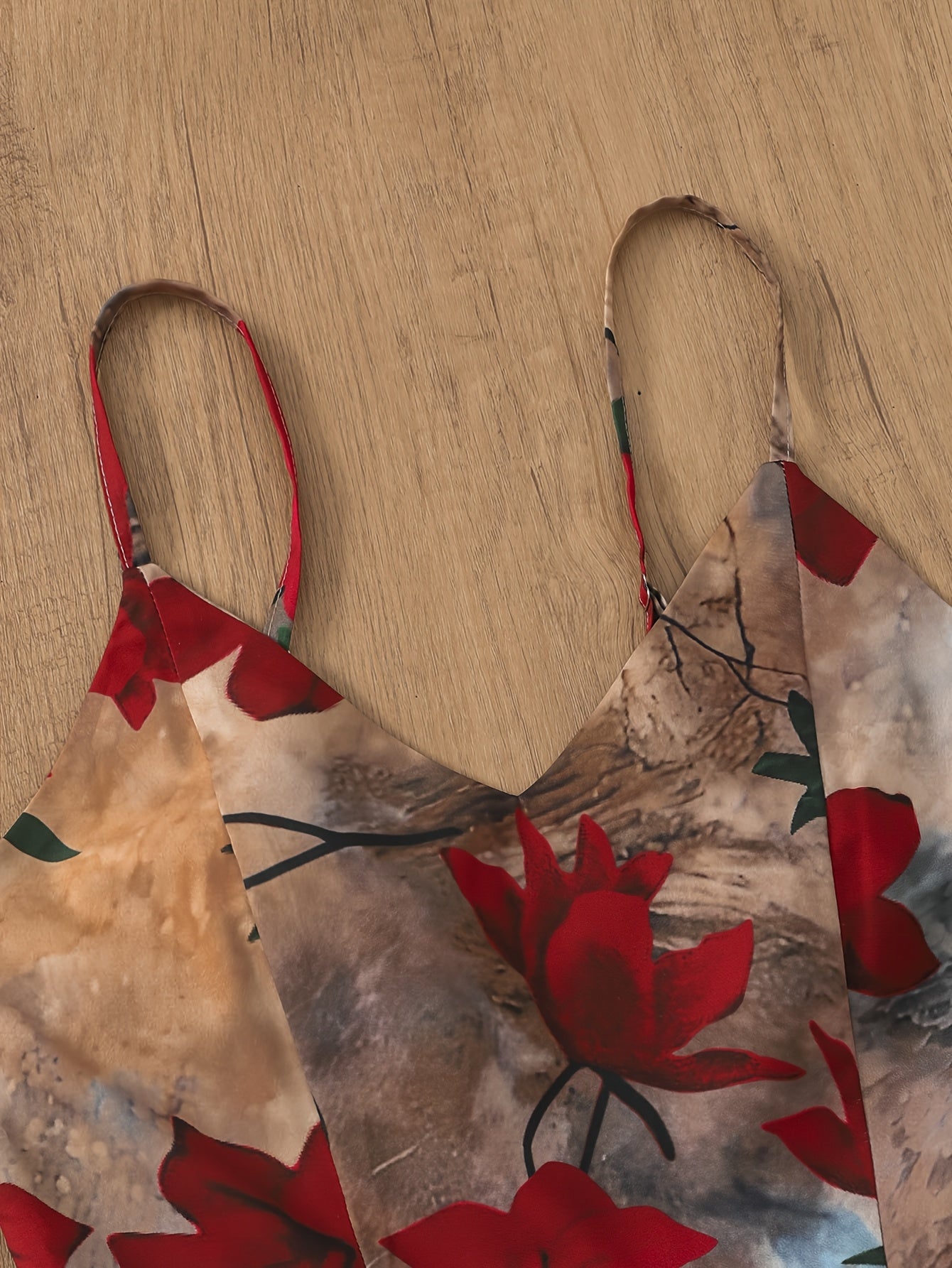 Women’s Vintage Floral Spaghetti-Strap Ball Gown – Large Skirt Dress for Elegant Outings & Date Nights