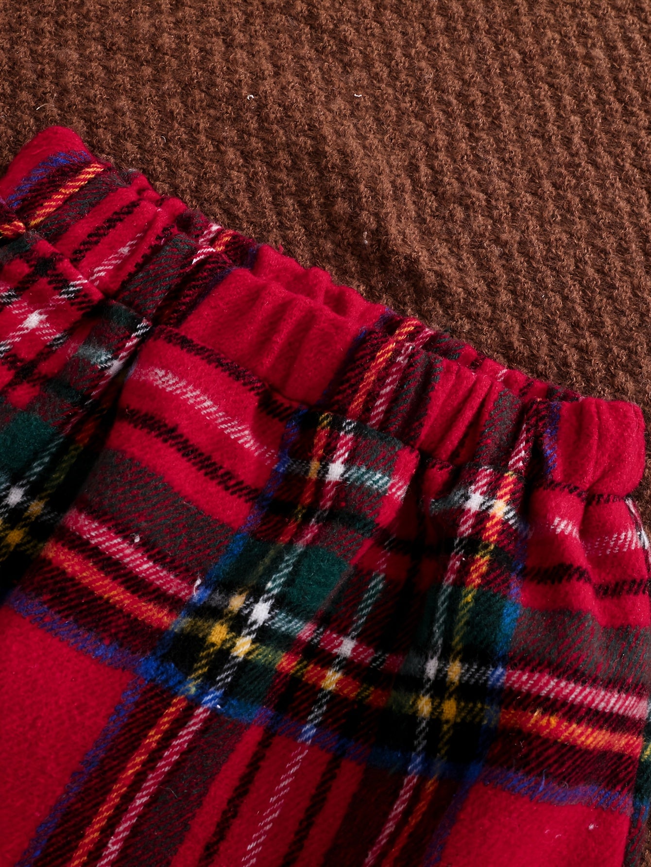 Girls’ 4-Piece Autumn/Winter Fashion Set – Button-Up Coat, Ribbed Long-Sleeve Top, Checkered Elastic-Waist Skirt & Matching Beret