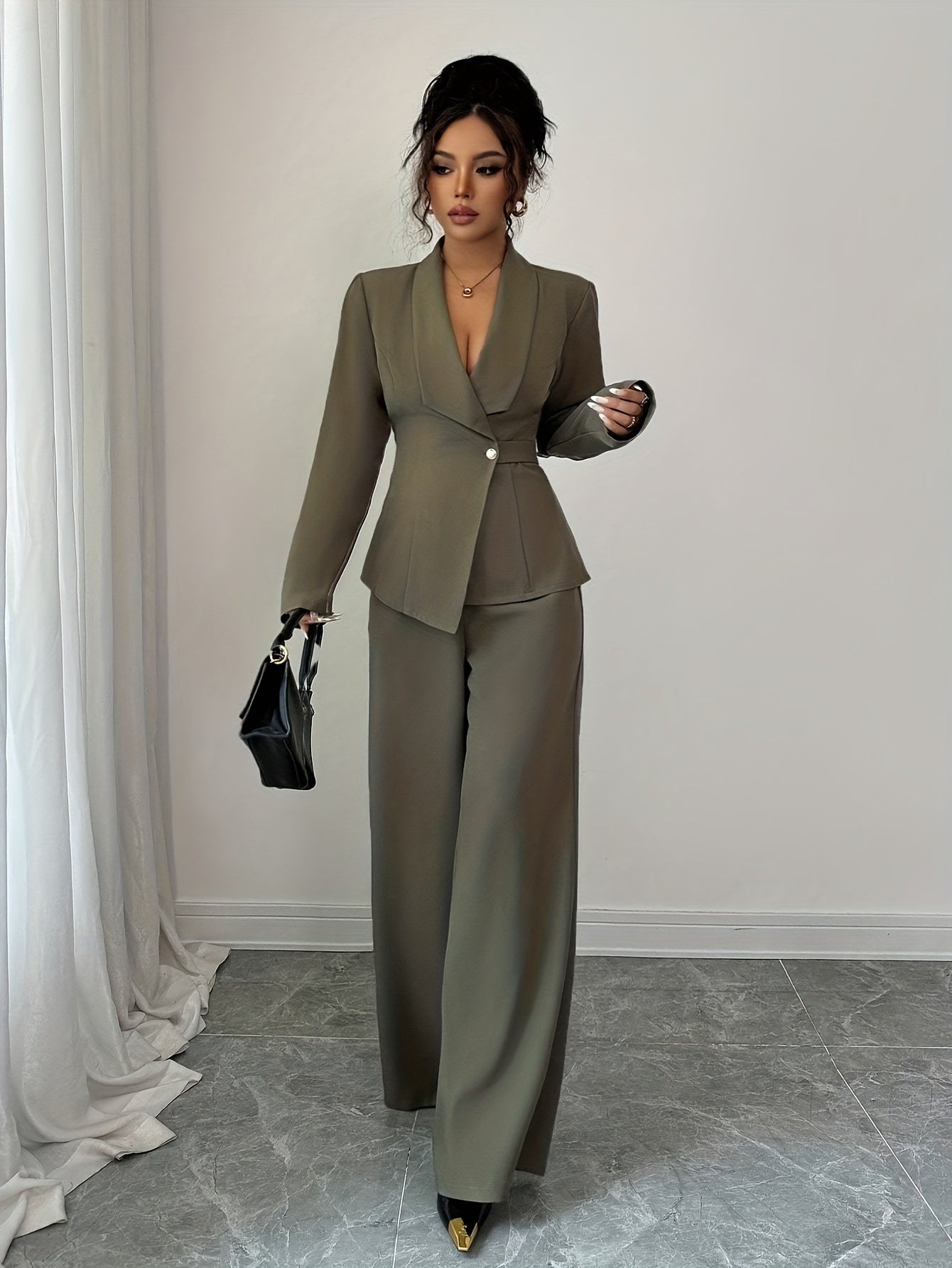 Women’s Elegant Solid Color Pants Suit – Chic Two-Piece Set with Button Details for All-Season Wear