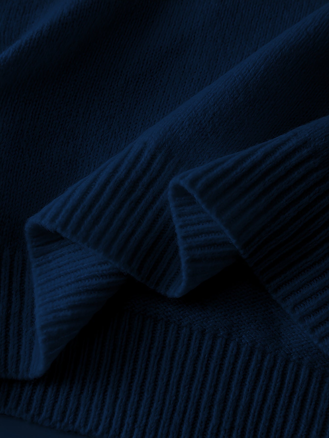 طقم ملابس تريكو نسائي لفصل الخريف والشتاء - فستان طويل فضفاض مع سترة بياقة عالية، بلون واحد