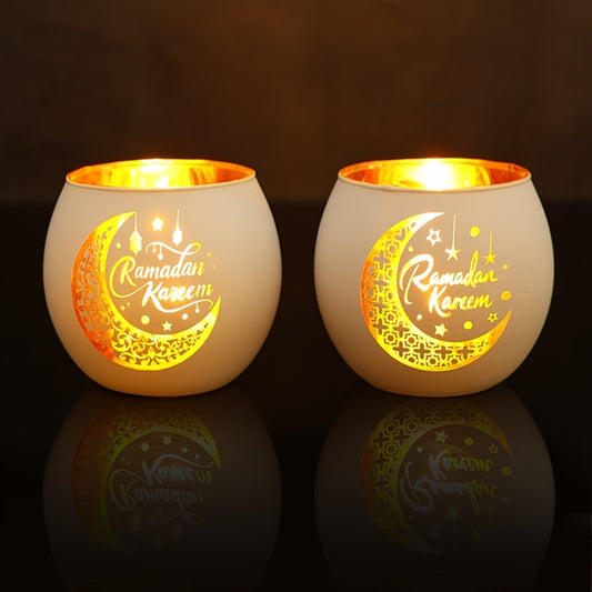 شمعدانات رمضان كريم باللونين الأبيض والذهبي | زجاج مطلي بتصميم عتيق على شكل هلال ونجمة، يُوضع على الطاولة، مثالي لتزيين رمضان، وهدايا مبارك وعيد الفطر، وزينة الحفلات الإسلامية.