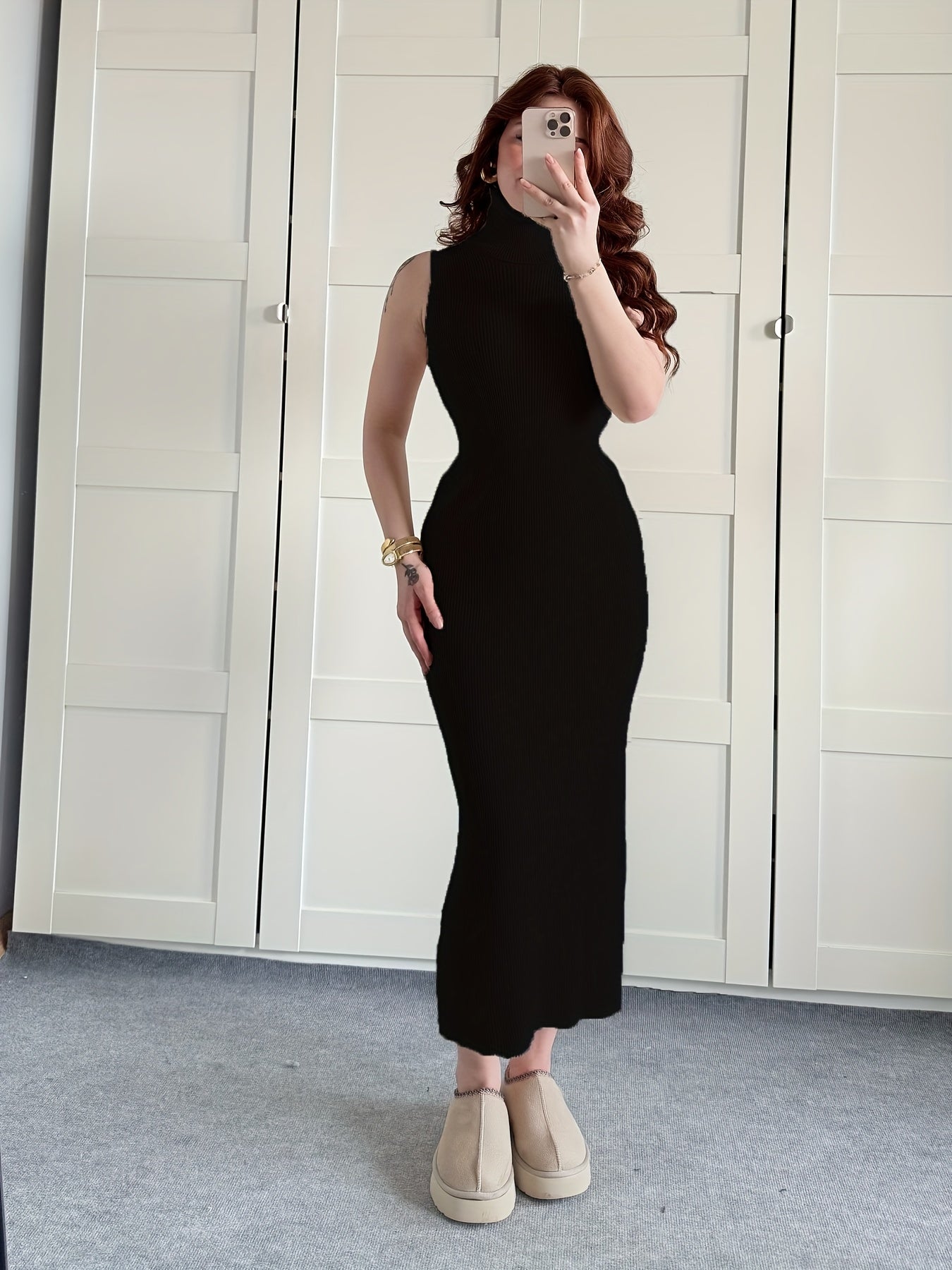 طقم نسائي أنيق لفصل الخريف والشتاء، مكون من جاكيت بأكمام طويلة وفتحة رقبة مستديرة، بلون سادة