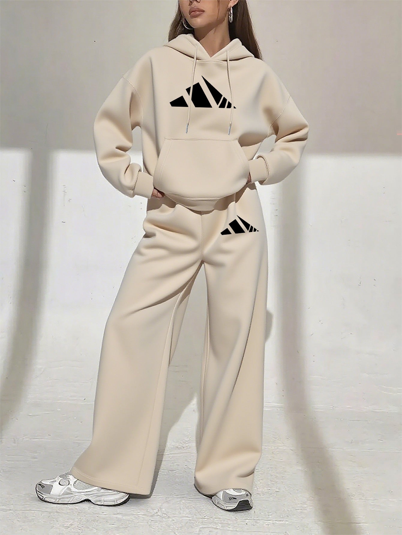 Women’s Winter Hooded Sweatshirt & Jogger Set – Casual Pullover with Letter Print, Pockets & Drawstring Waist