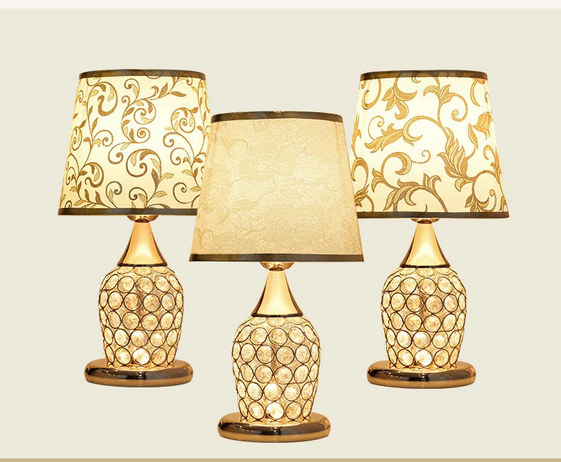 European Crystal Table Lamp – Modern Romantic Bedside Light with Warm Glow & Elegant Decorative Design