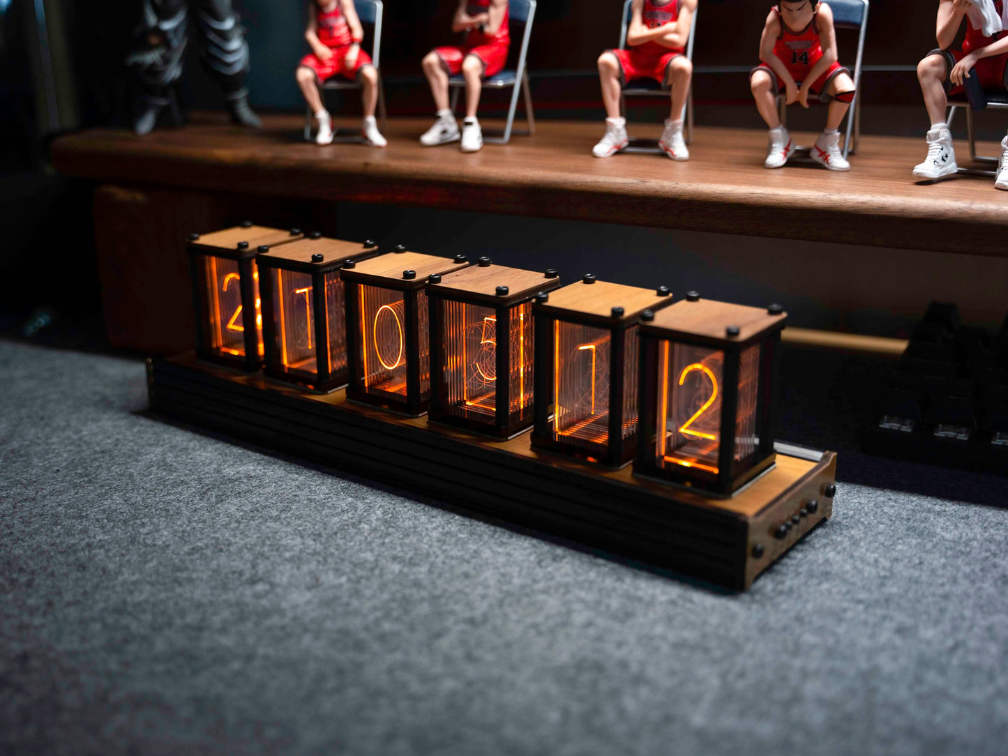 Luxury Nixie Glow Tube Clock – Wooden RGB Silent Digital Table Clock, Creative DIY Desktop Decoration & Gift