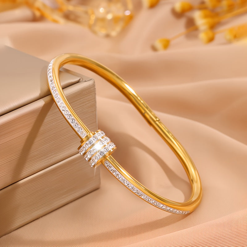 4-Piece Stainless Steel Bracelet & Ring Set – Elegant Interlocking Loop Design with Heart & Rhinestone-Style Accents for Weddings, Parties & Daily Wear