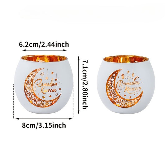 شمعدانات رمضان كريم باللونين الأبيض والذهبي | زجاج مطلي بتصميم عتيق على شكل هلال ونجمة، يُوضع على الطاولة، مثالي لتزيين رمضان، وهدايا مبارك وعيد الفطر، وزينة الحفلات الإسلامية.