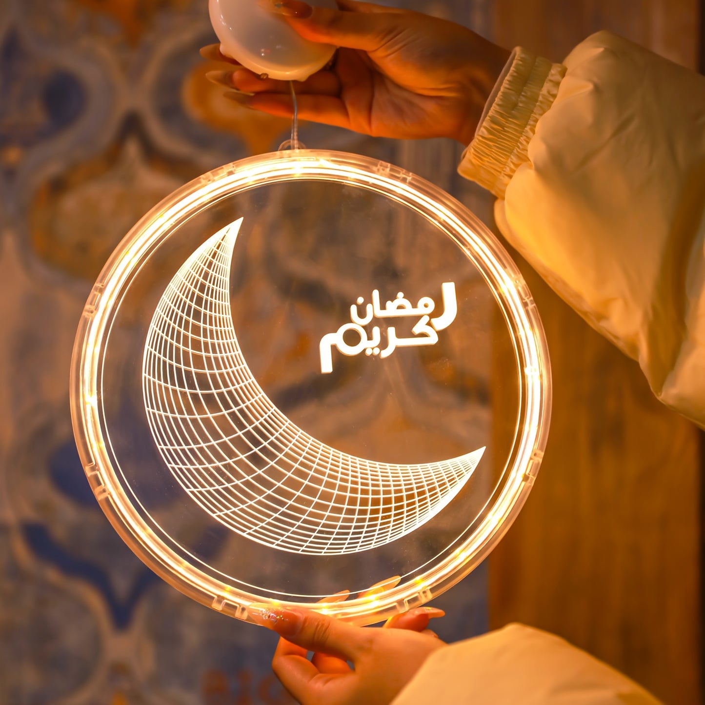 فوانيس رمضانية بتقنية LED - تصميم الخط العربي والهلال، تعمل بالبطارية، مصابيح معلقة داخلية/خارجية مع زر تحكم، فوانيس زخرفية