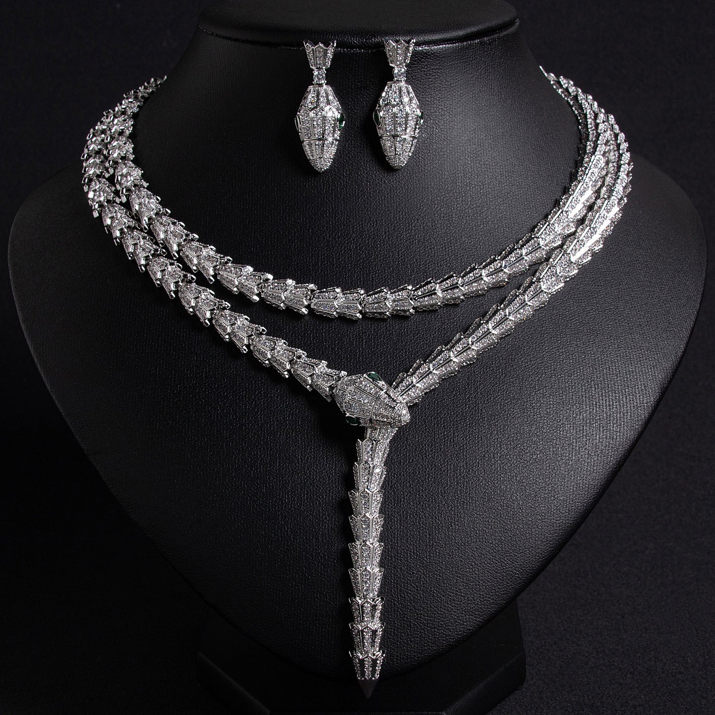 3-Piece Snake-Print Jewelry Set – Stylish Necklace & Earrings Combo for Women, Shiny Luxury Accessories for Parties, Banquets & Special Occasions