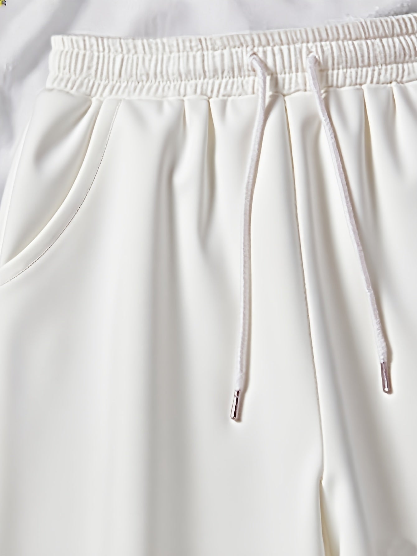 Women’s Winter Hooded Sweatshirt & Jogger Set – Casual Pullover with Letter Print, Pockets & Drawstring Waist