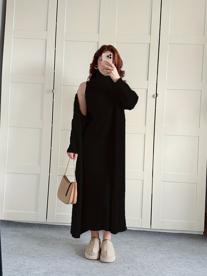 طقم نسائي أنيق لفصل الخريف والشتاء، مكون من جاكيت بأكمام طويلة وفتحة رقبة مستديرة، بلون سادة