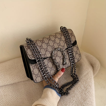 Women’s Designer-Inspired Messenger Bag – Solid Color Shoulder Handbag with Chain Strap, Buckle Closure & Edge-Paint Detailing