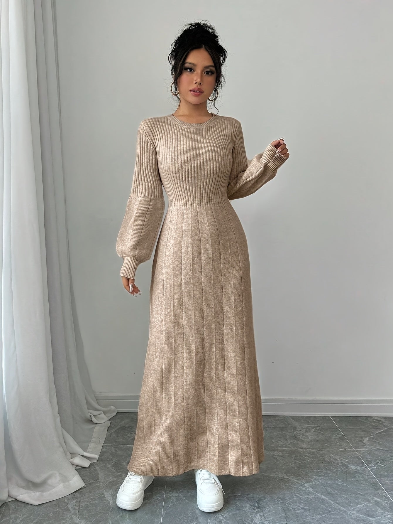 Elegant Beige High-Neck Sweater Dress with Lantern Sleeves – Long Ribbed Knit Dress for Fall & Winter, Casual Chic Women’s Fashion