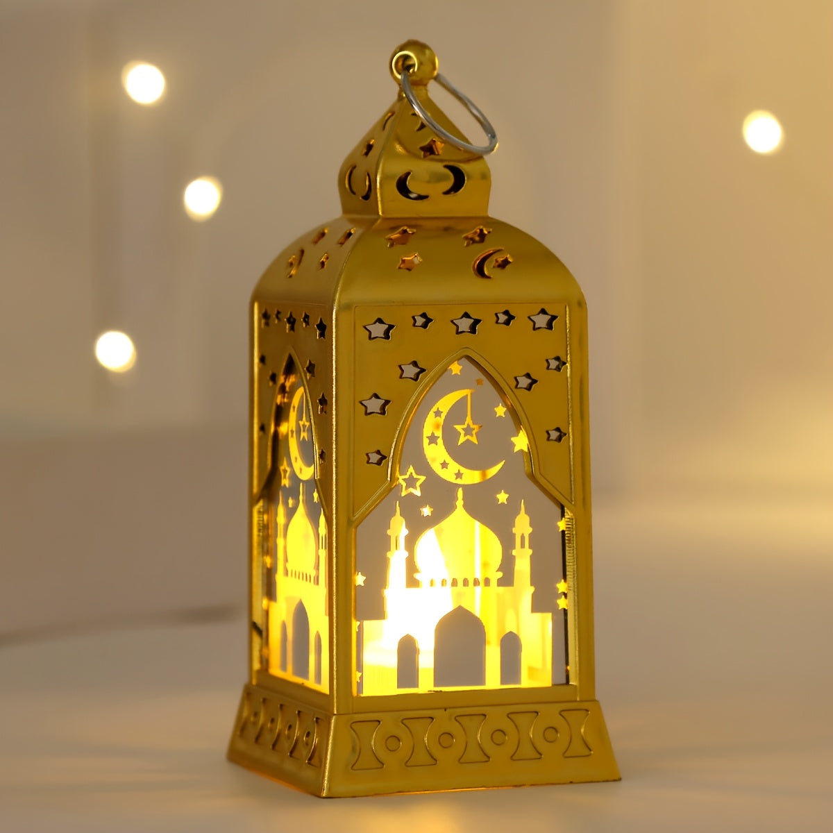 مجموعة من 4 فوانيس LED لشهر رمضان | شموع بلاستيكية قائمة بذاتها بإضاءة علوية، مزينة بتصاميم للصلاة والبركة، تعمل بالبطاريات، بطاريات زر غير قابلة لإعادة الشحن