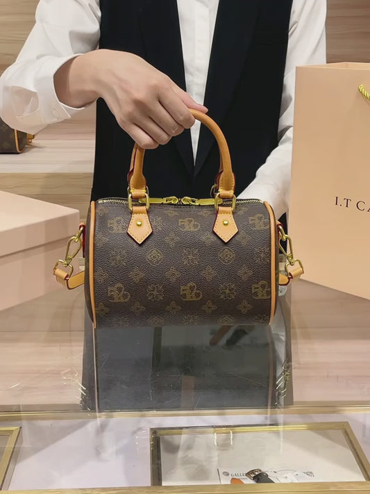 2026 Women’s Retro Mini Crossbody Bag – Coffee Brown Purse with Detachable Strap, Golden-Tone Hardware & String Pattern, Zipper Closure